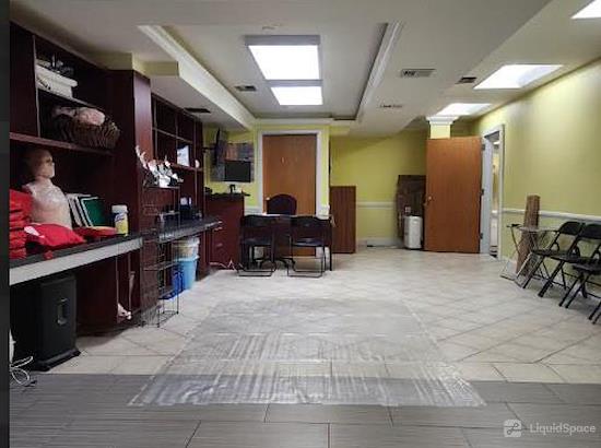 Working at Dr. Jay Zute at Queens