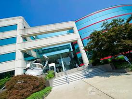 Regus | 150 Motor Parkway