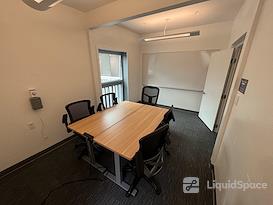 Broadway @ Main Coworking Space