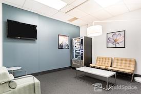Regus | Freehold