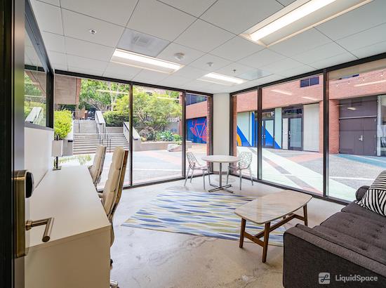 Working at Regus | 505 Montgomery at San Francisco