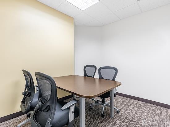 Working at Regus | Newtown Square Corporate Campus at Newtown Square