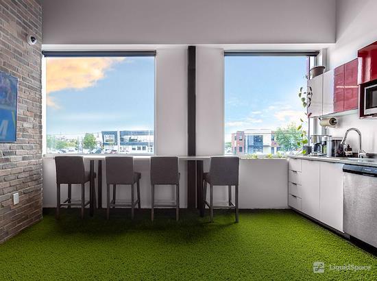Working at 2C2B Coworking - Boisbriand at Boisbriand