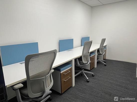 Working at Emerge212 - 1185 Avenue of the Americas at New York