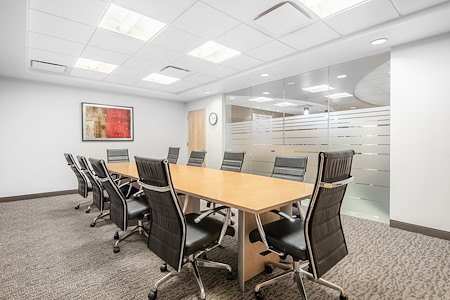 Regus | Greenwich - Meeting Room
