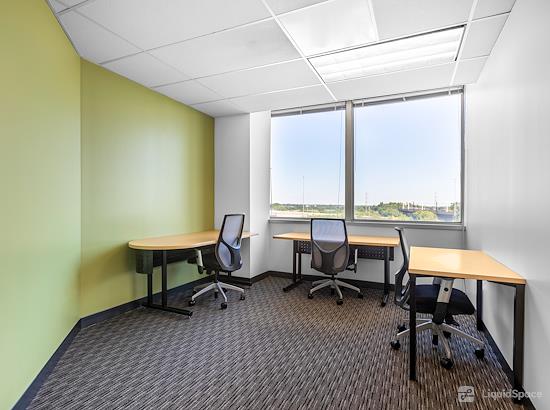 Working at Regus | International Plaza at Philadelphia