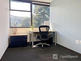 Regus || Harbor Drive Executive Park