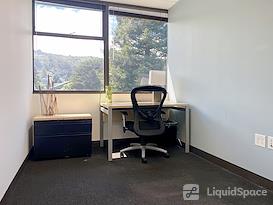 Regus || Harbor Drive Executive Park