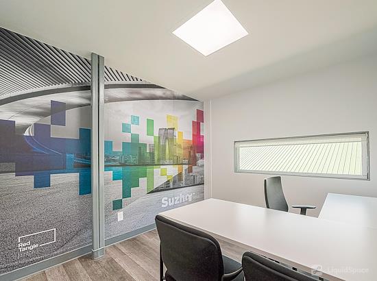 Working at Red Tangle Smart Offices at Magnolia