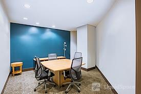 Regus || Hamilton