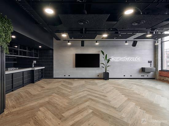 Working at CreativeCubes.Co - Carlton at Carlton