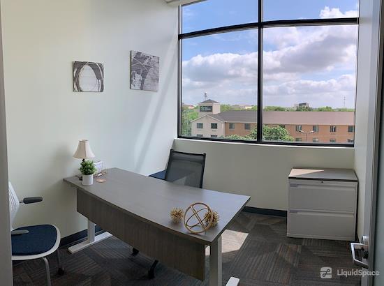 Working at Office Evolution - Round Rock at Round Rock