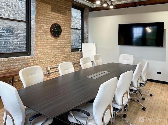 Working at Regus | Chicago - Ravenswood Ave at Chicago