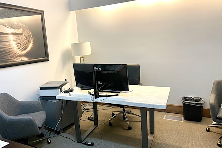 Urban Office - Private Office (Static)