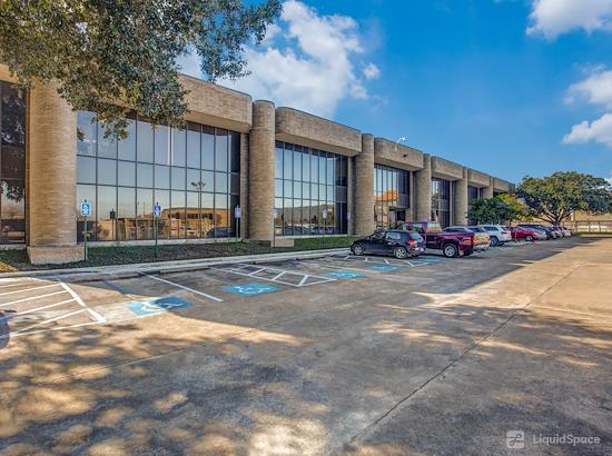 Working at Boxer - 7100 Regency Square at Houston