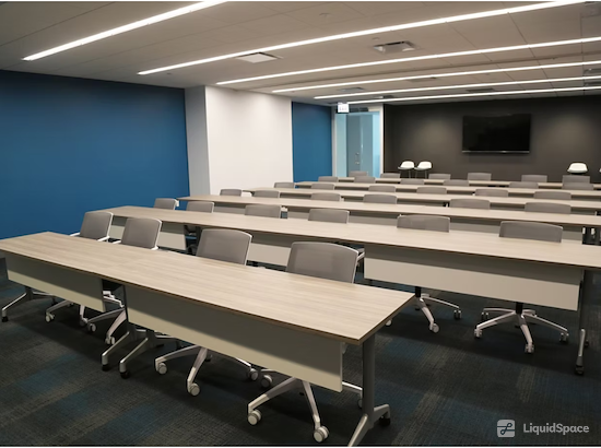 Working at 25N Coworking - Buffalo Grove at Buffalo Grove
