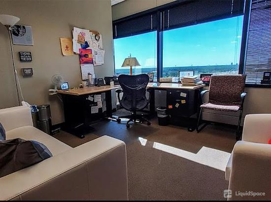 Working at Intelligent Office of Schaumburg at Schaumburg