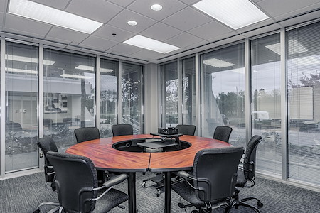 Huntsville Hub - Round Table Room