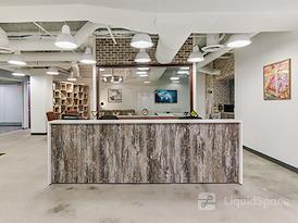 Regus | First Central Tower