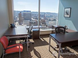 Regus || Downtown Wells Fargo Center