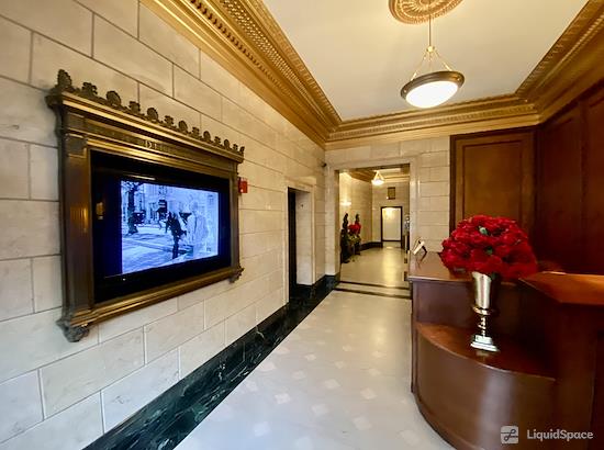 Working at WORKSPACE-THE PACIFIC SOUTHWEST BUILDING at Fresno