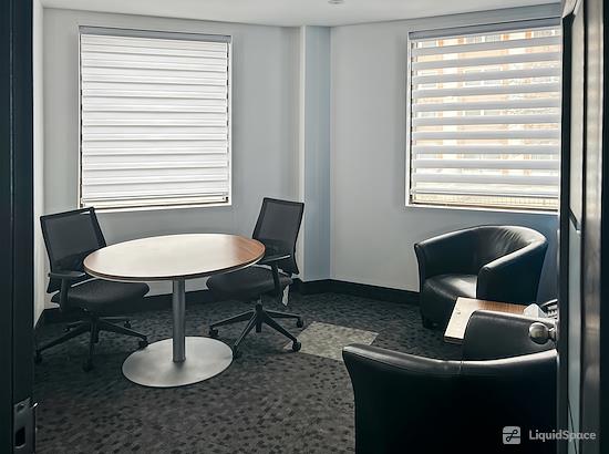 Working at HQ | QC, Ste-Foy - Ave Des Hotels at Ste-Foy