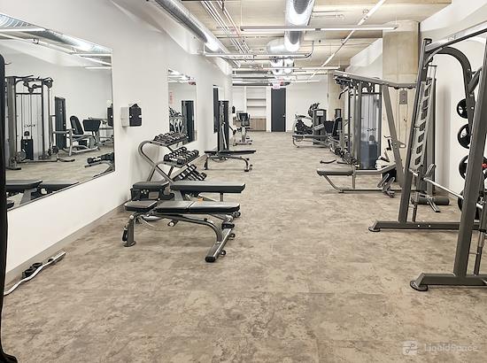 Working at Regus | Oak Brook Pointe at Oak Brook