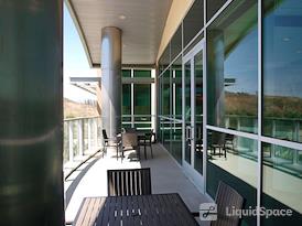 Regus | Gateway Plaza