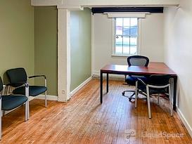 HQ | PA, Doylestown - Easton Rd