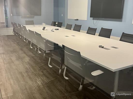 Working at 350 Coworking | 350 N. Orleans at Chicago