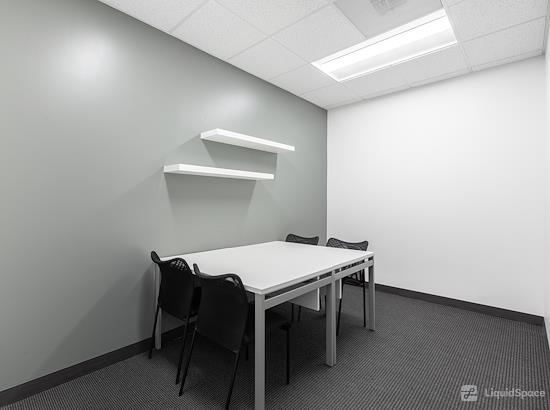 Working at Regus || CA, Burbank - Burbank Business District at Burbank