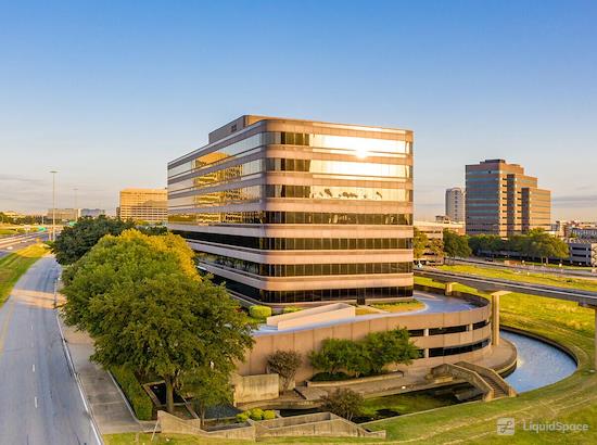 Working at Lucid Private Offices | Las Colinas at Irving