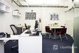 Momentum Business Center