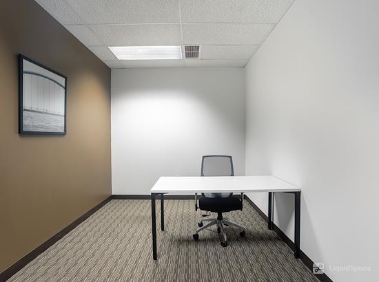 Working at Regus | Crosswoods at Columbus