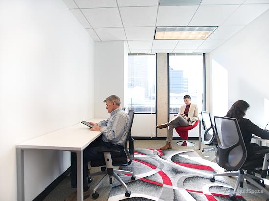 Working at Regus || 50 California Street at San Francisco