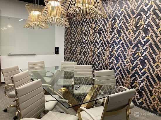 Working at Lucid Private Offices | River Oaks Upper Kirby at Houston