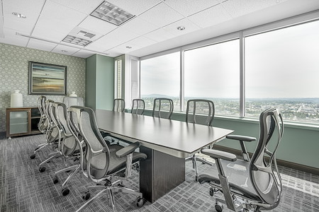 Regus || Liberty Centre Lloyd District - Meeting Room
