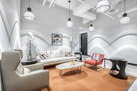 Regus | Harbourside Place - Private Office