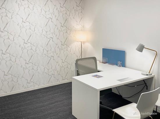 Working at Emerge212 - 1185 Avenue of the Americas at New York