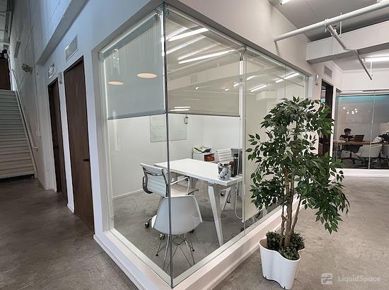 Working at Nimbler Spaces Miami at Miami