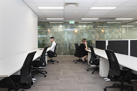 Workspace365 - Ann Street - Flexi Desk 1