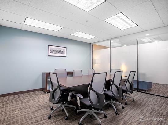 Working at Regus || Frisco Square at Frisco