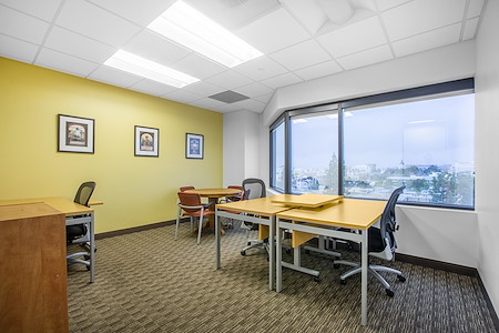 Regus || 155 North Lake Avenue - Day Desk
