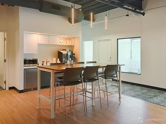 Working at Regus | Columbus - 5th Ave. at Columbus