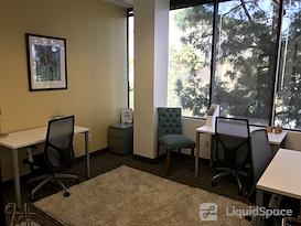 Regus | Twin Towers