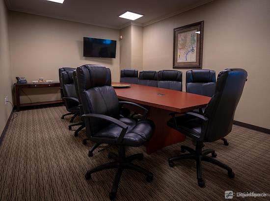 Working at Heritage Office Suites at Georgetown