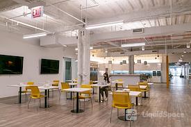 350 Coworking | 350 N. Orleans