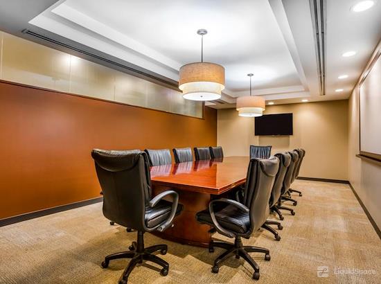 Working at Regus | 125 South Wacker at Chicago