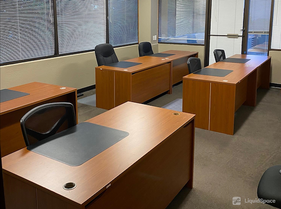 Working at 580 Executive Center at Dublin