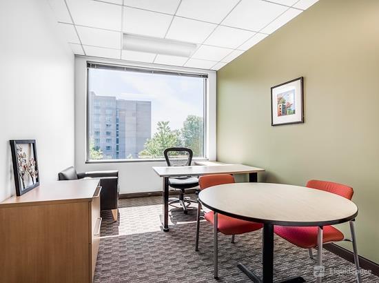 Working at Regus | Village Center at Burr Ridge